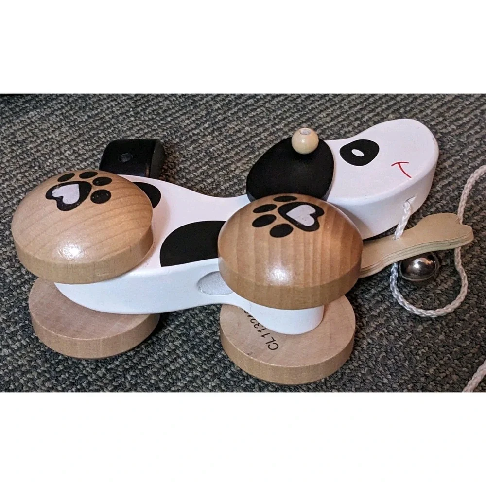 Wood Dog Pull Toy Childrens Classic World Wooden Puppy Hound Black White